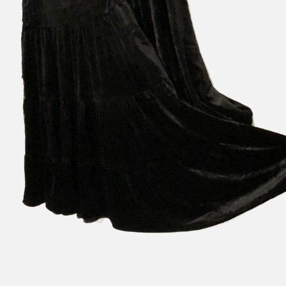 Lucy Paris Melissa Black Velvet Tiered Babydoll Dress - Picture 7 of 16